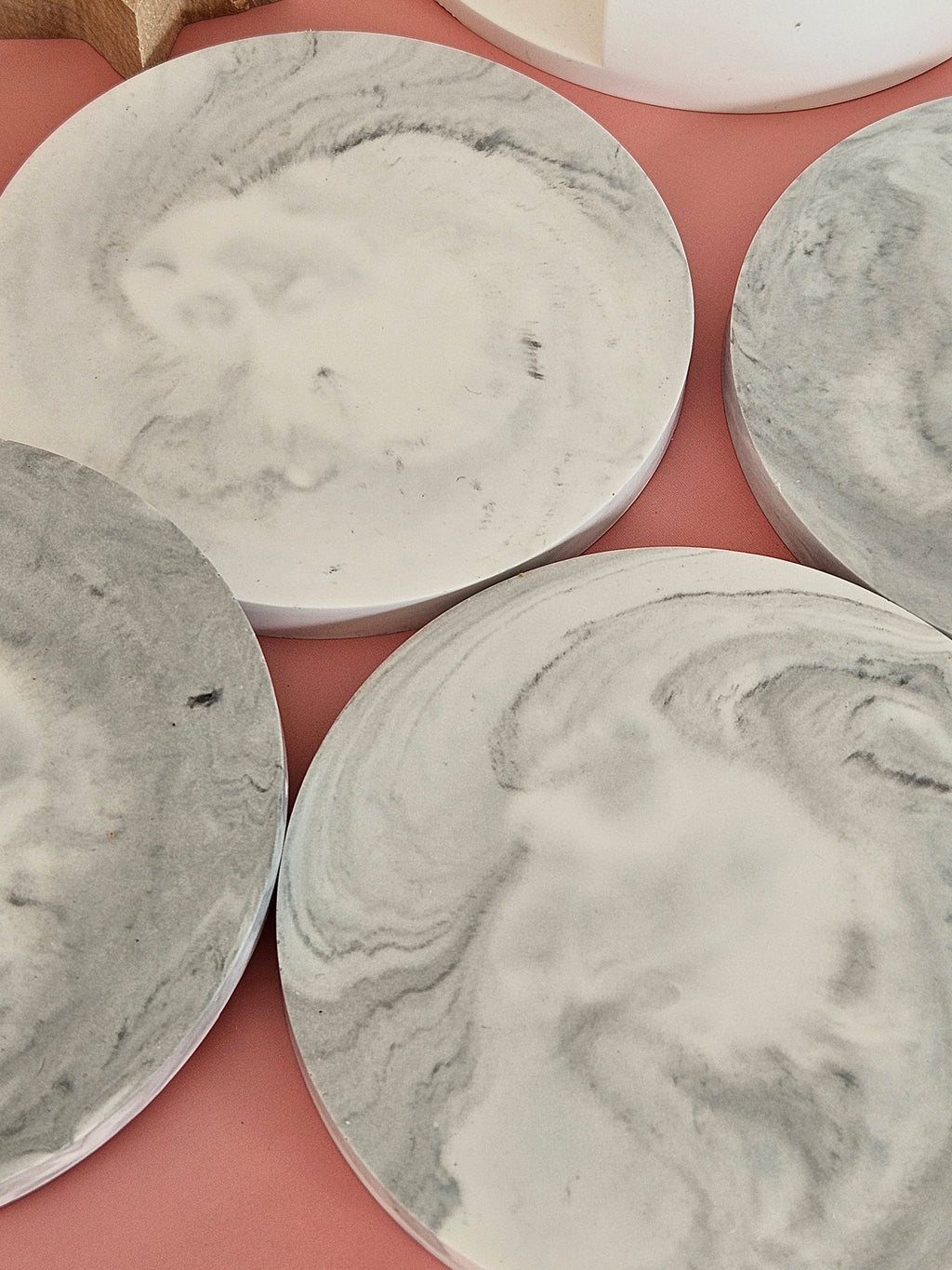 Service 4 sous verres marbré