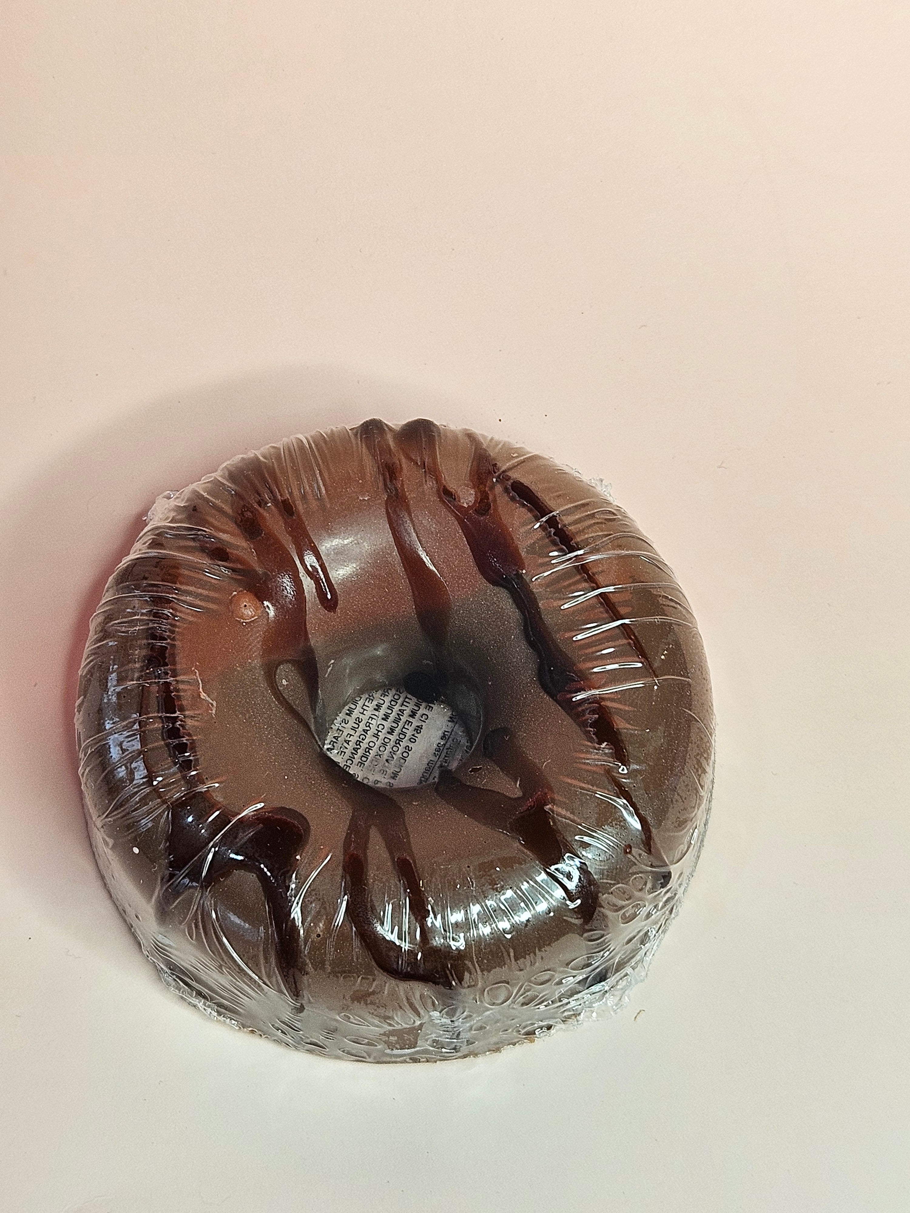 Gros savon donut
